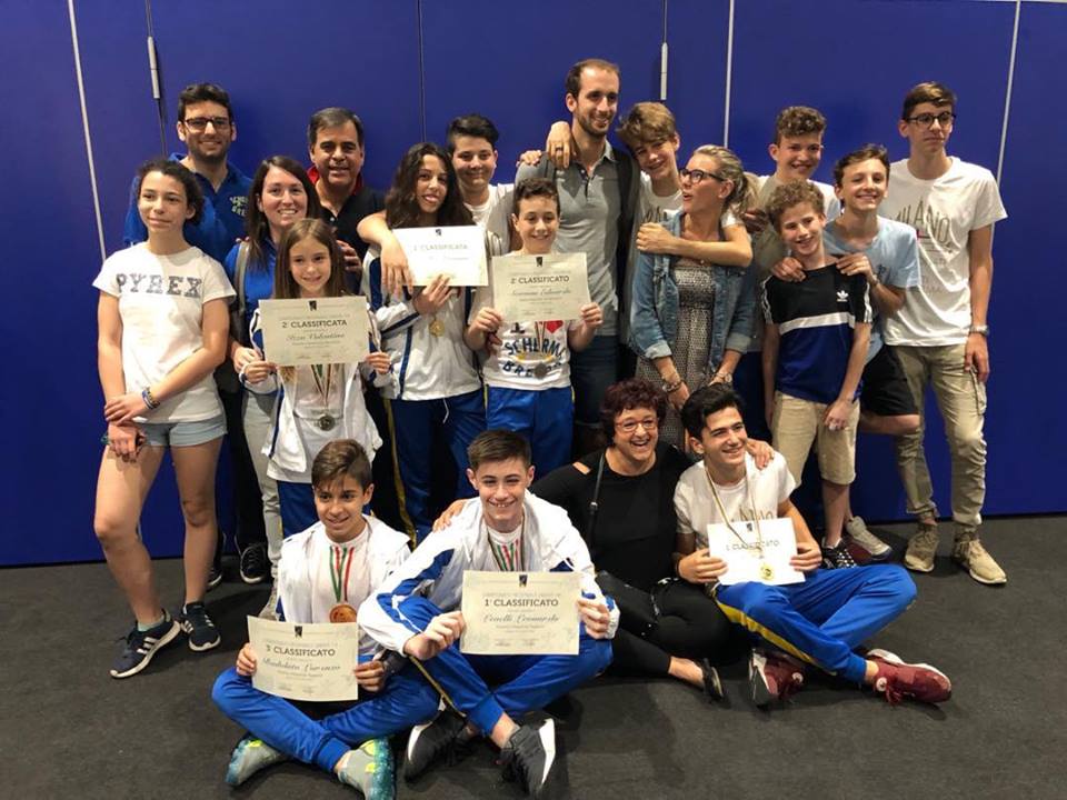 REGIONAL UNDER 14 CHAMPIONSHIP: BRESSO FENCING CLUB GOES WITH A BANG !